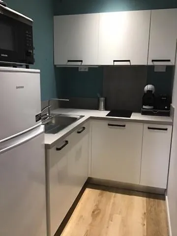 L'autan Sage לינה וארוחת בוקר *