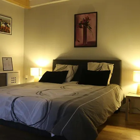 L'autan Sage Nocleg ze śniadaniem Montgeard